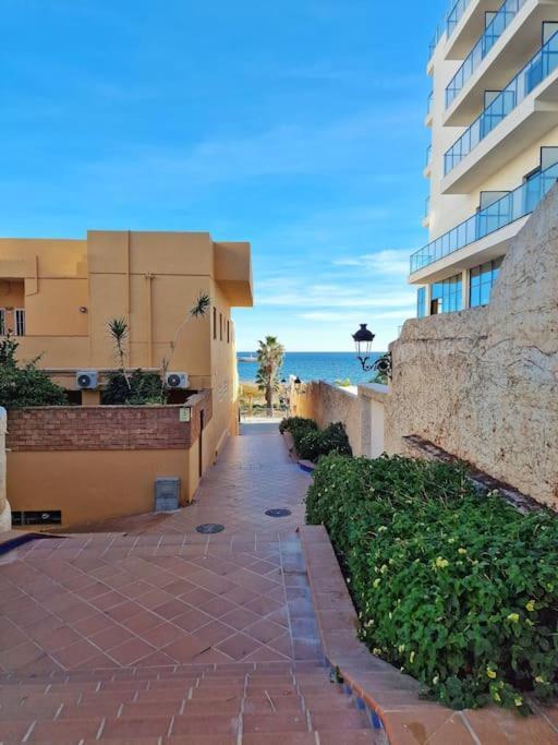 Encantador Duplex Para 6 A 1 Minuto De La Playa Беналмадена Екстериор снимка