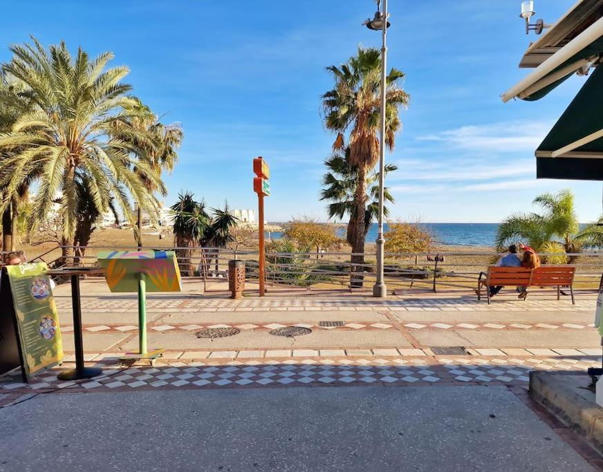 Encantador Duplex Para 6 A 1 Minuto De La Playa Беналмадена Екстериор снимка